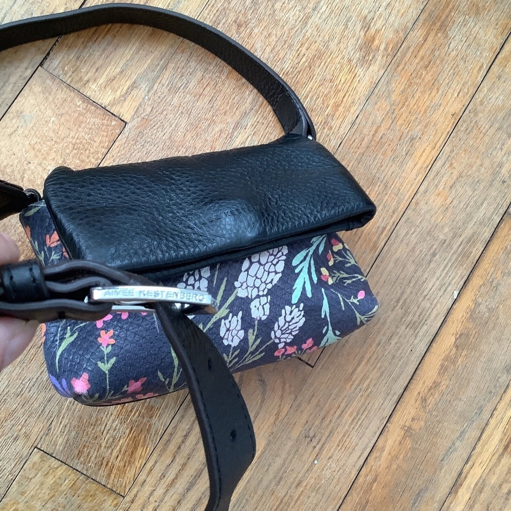 Black and  Floral Leather Crossbody Purse Mini SUPER SWEET AIMEE KESTENBERG - Picture 2 of 5